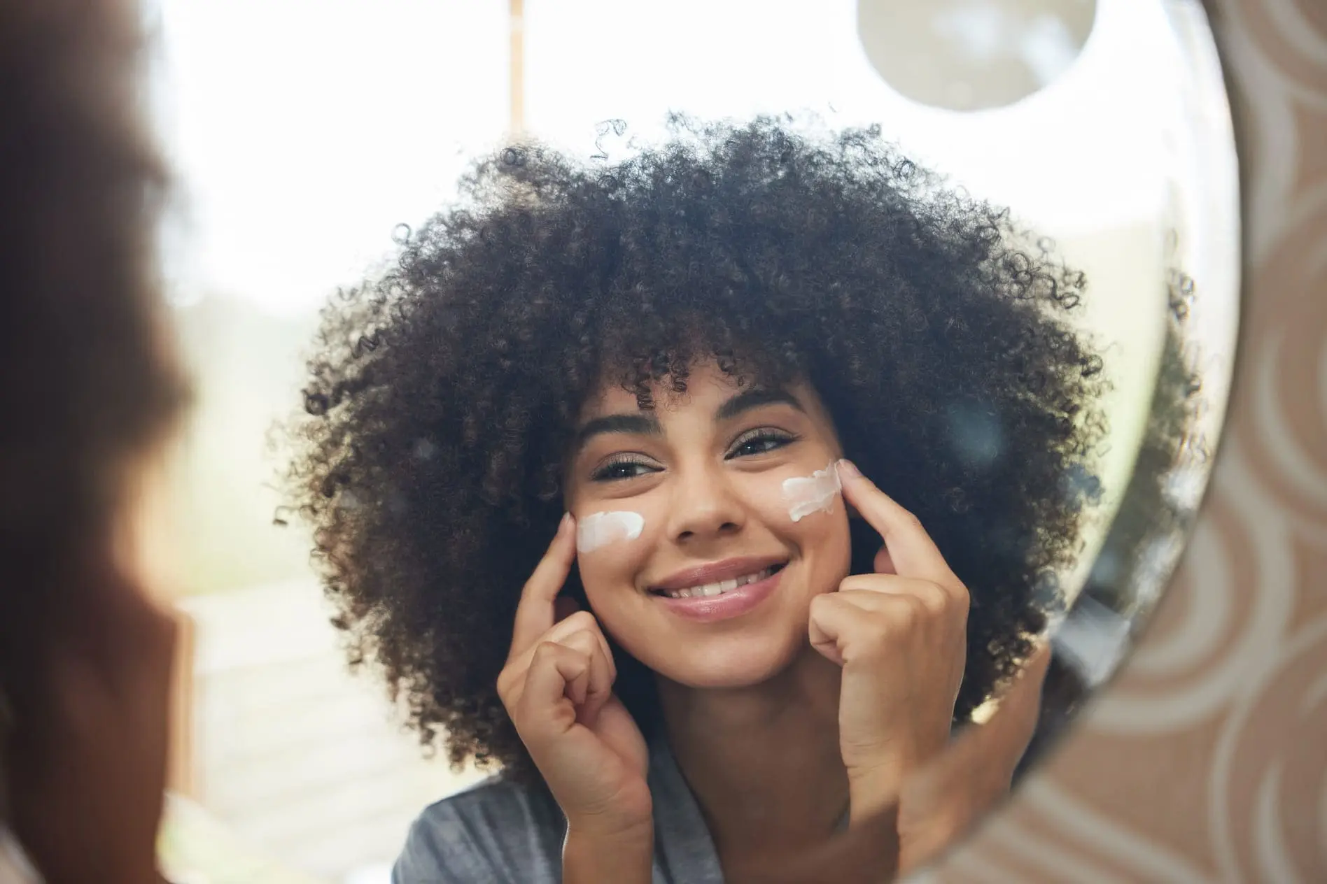 Cuidados com a pele: como ter uma boa rotina de skincare?